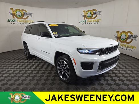 Used 2022 Jeep Grand Cherokee L Overland w/ Luxury Tech Group IV AWD/4WD image 1