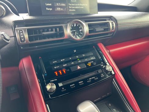 Used 2021 Lexus IS 350 F Sport RWD image 15