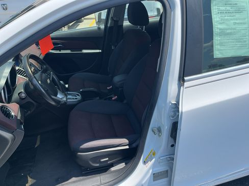Used 2012 Chevrolet Cruze LT FWD image 23