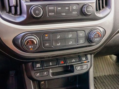 Used 2016 GMC Canyon SLT w/ Driver Alert Package image 22