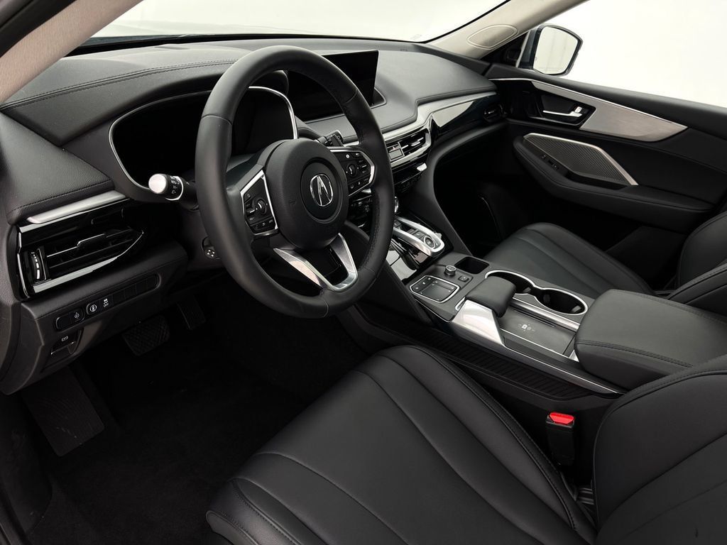 Used 2024 Acura MDX SH-AWD image 12