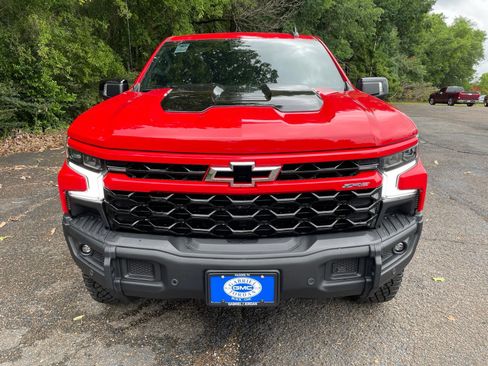 Used 2024 Chevrolet Silverado 1500 ZR2 w/ ZR2 Bison Edition AWD/4WD image 10
