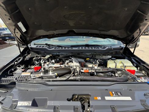 Used 2025 Ford F450 King Ranch w/ Chrome Package image 27