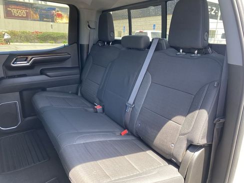 Used 2024 Chevrolet Silverado 1500 LT w/ Safety Package AWD/4WD image 25