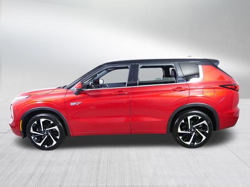 Used 2023 Mitsubishi Outlander SEL AWD/4WD image 4