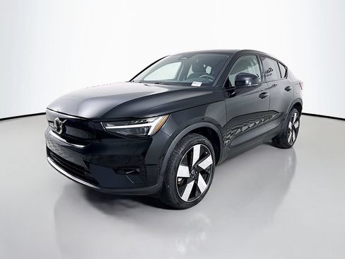 Used 2023 Volvo C40 P8 Recharge Ultimate AWD/4WD image 3