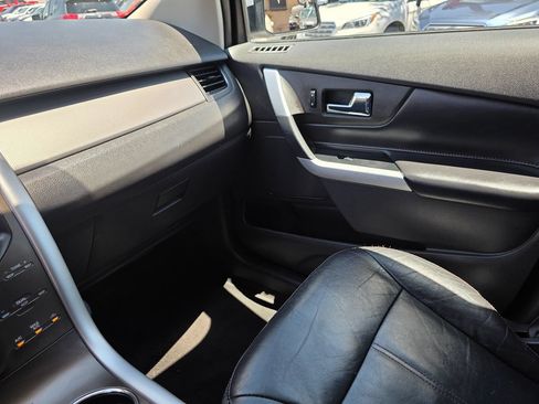 Used 2012 Ford Edge SEL FWD image 35