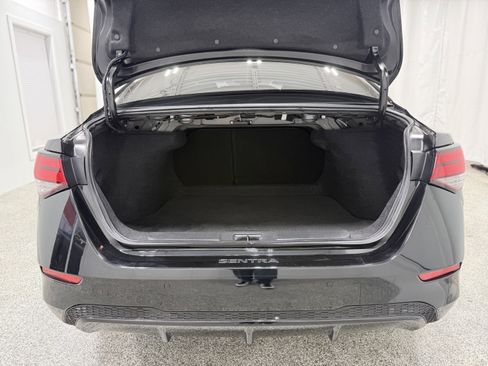 Used 2022 Nissan Sentra SV w/ All-Weather Package image 10