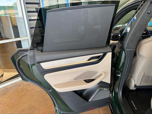 Used 2024 Porsche Macan Turbo Electric image 35