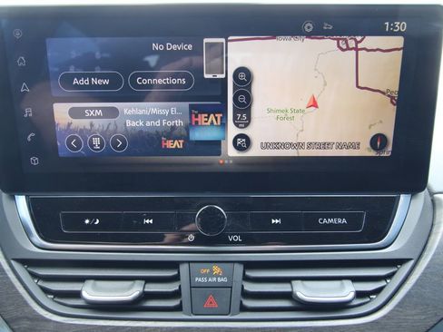 Used 2024 Nissan Altima 2.5 SV w/ SV Premium Package image 28