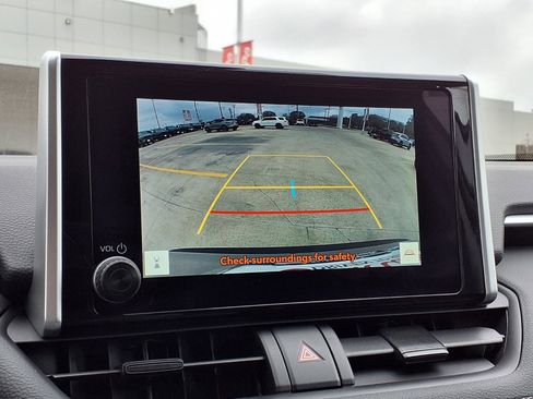 Certified 2025 Toyota RAV4 LE image 16