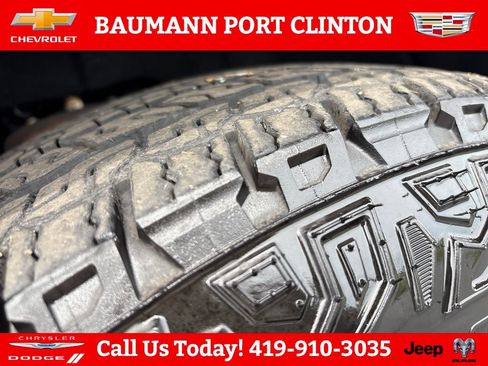 Used 2018 Chevrolet Silverado 1500 LT w/ All Star Edition AWD/4WD image 28