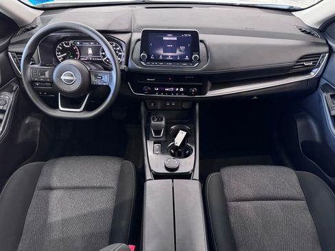 Used 2024 Nissan Rogue SV AWD/4WD image 10