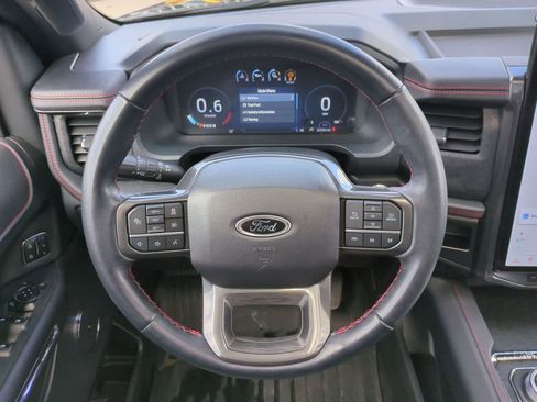 Used 2024 Ford Expedition Max Limited AWD/4WD image 24