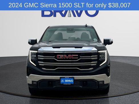 Used 2024 GMC Sierra 1500 SLT image 2