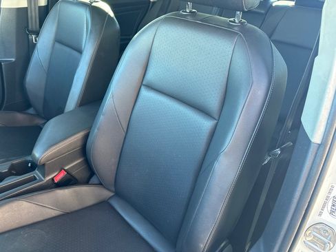 Used 2019 Volkswagen Jetta SE w/ Cold Weather Package image 20