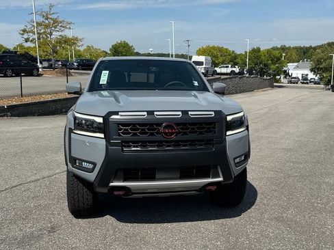 New 2027 Nissan Frontier PRO-4X w/ Pro Premium Package AWD/4WD image 9