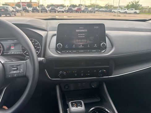 Certified 2024 Nissan Rogue S AWD/4WD image 17