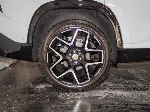 Certified 2026 Chevrolet Traverse High Country w/ LPO, Floor Liner Package image 9