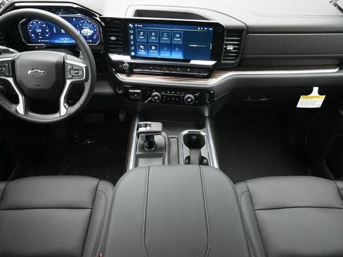 New 2026 Chevrolet Silverado 1500 RST w/ Redline Edition AWD/4WD image 20