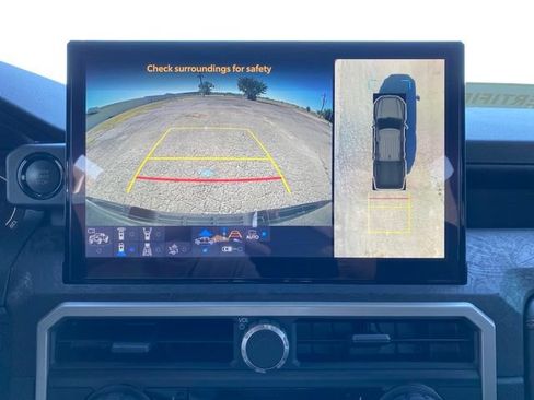 Certified 2025 Toyota Tacoma Limited AWD/4WD image 8