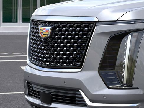 New 2025 Cadillac Escalade ESV Premium Luxury image 37