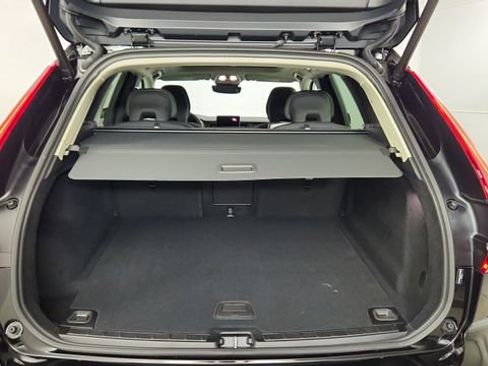 Used 2026 Volvo XC60 B5 Core AWD/4WD image 37