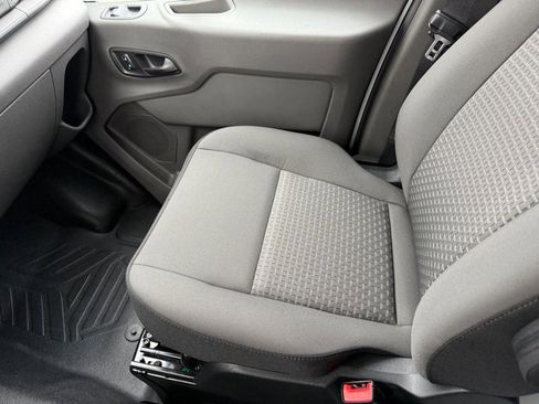 New 2026 Ford Transit 250 148 Medium Roof image 15