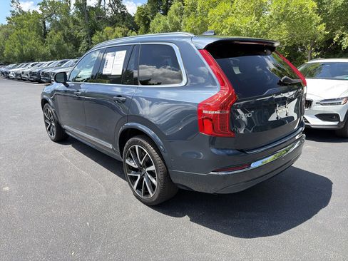 Certified 2025 Volvo XC90 B5 Plus w/ Protection Package Premier AWD/4WD image 40