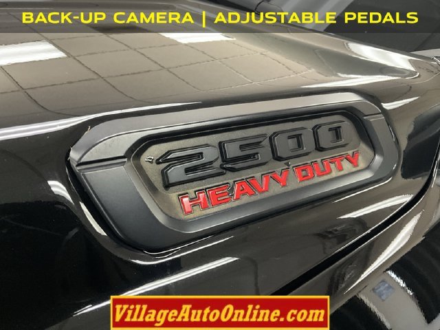 Used 2022 RAM 2500 Lone Star w/ Night Edition AWD/4WD image 11