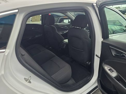 Used 2024 Chevrolet Malibu LT FWD image 37