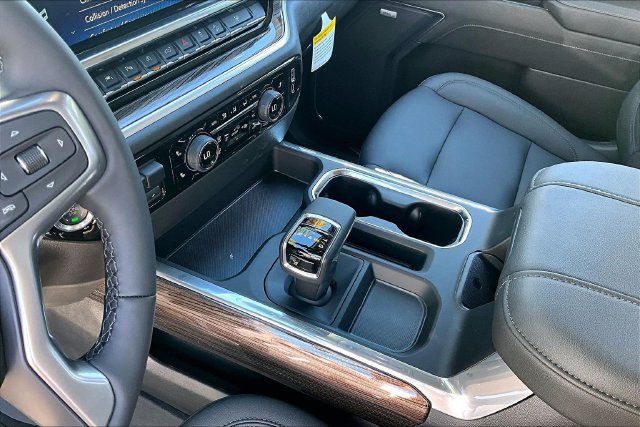 New 2026 Chevrolet Silverado 1500 RST w/ RST All Star Premium Package AWD/4WD image 8