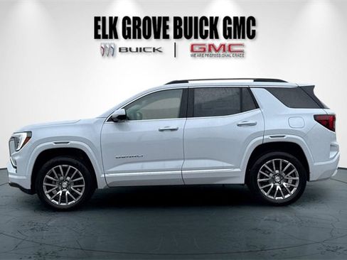 New 2026 GMC Terrain Denali w/ LPO, Floor Liner Package image 7