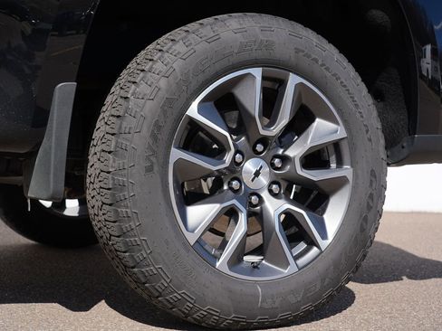 Used 2023 Chevrolet Silverado 1500 RST image 33