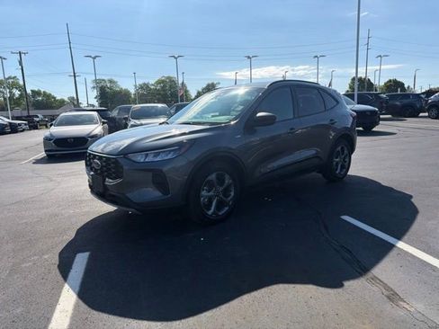 Used 2025 Ford Escape ST-Line FWD image 20