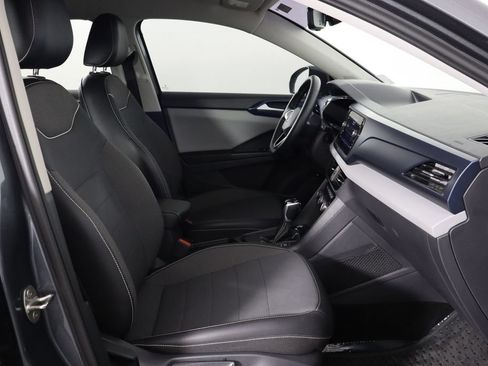 Used 2023 Volkswagen Taos SE FWD image 18