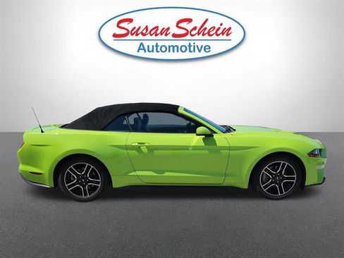 Used 2020 Ford Mustang Premium RWD image 22