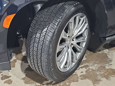 Used 2023 GMC Yukon XL Denali w/ Advanced Technology Package image 40