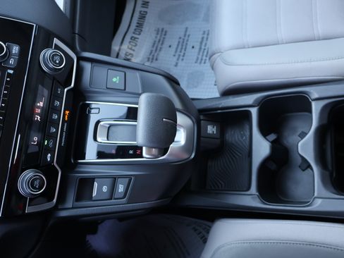 Used 2019 Honda CR-V LX image 29