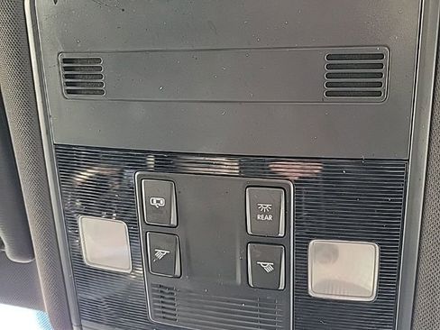 Used 2019 Volkswagen Jetta GLI image 10