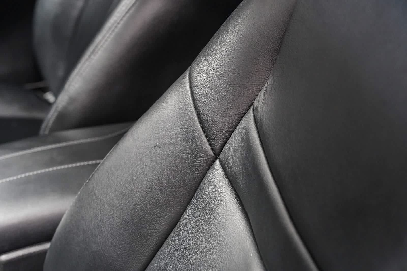 Used 2018 Nissan Rogue S FWD image 19