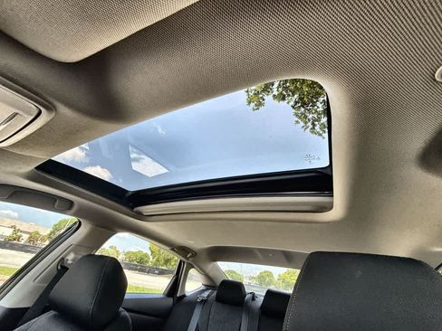 Used 2025 Honda Accord SE image 17