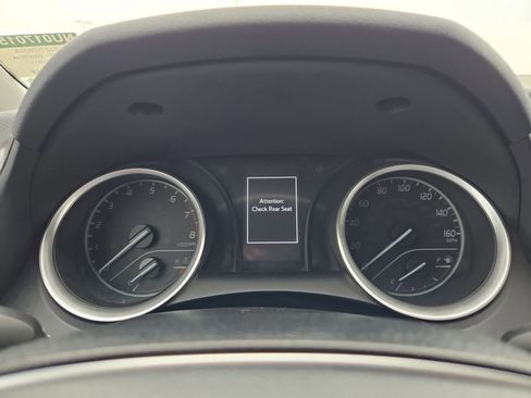 Used 2022 Toyota Camry LE FWD image 29