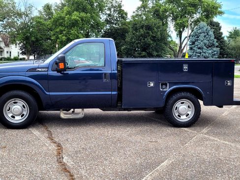 Used 2015 Ford F350 XL image 3