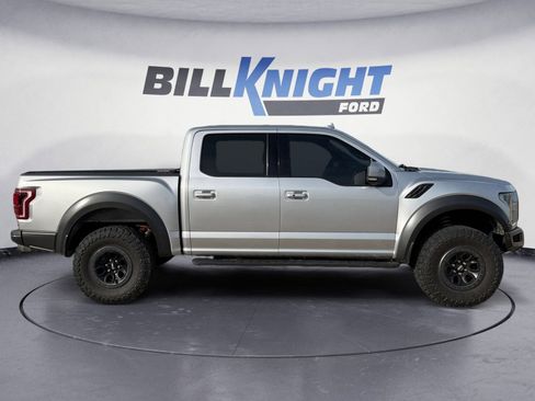 Used 2019 Ford F150 Raptor w/ Equipment Group 802A Luxury image 6