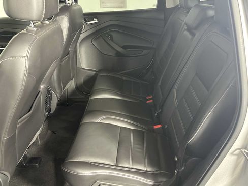 Used 2017 Ford Escape Titanium FWD image 21