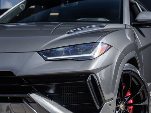 Used 2024 Lamborghini Urus S AWD/4WD image 17