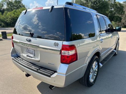 Used 2017 Ford Expedition Limited image 6