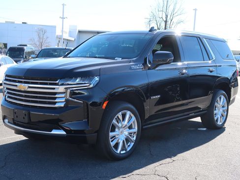 Certified 2024 Chevrolet Tahoe High Country image 5