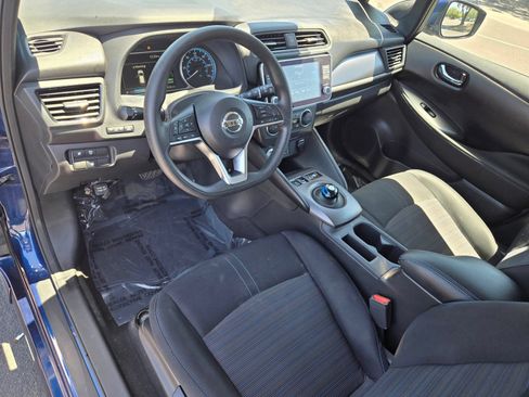 Used 2022 Nissan Leaf S FWD image 16